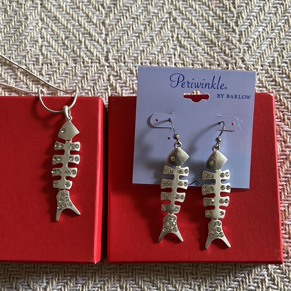 Fish bone set. - Picture 4 of 5